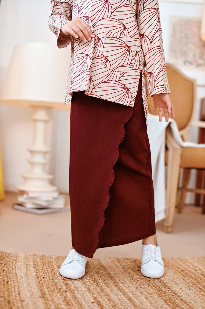 The Narik Scallop Folded Skirt - Mangosteen