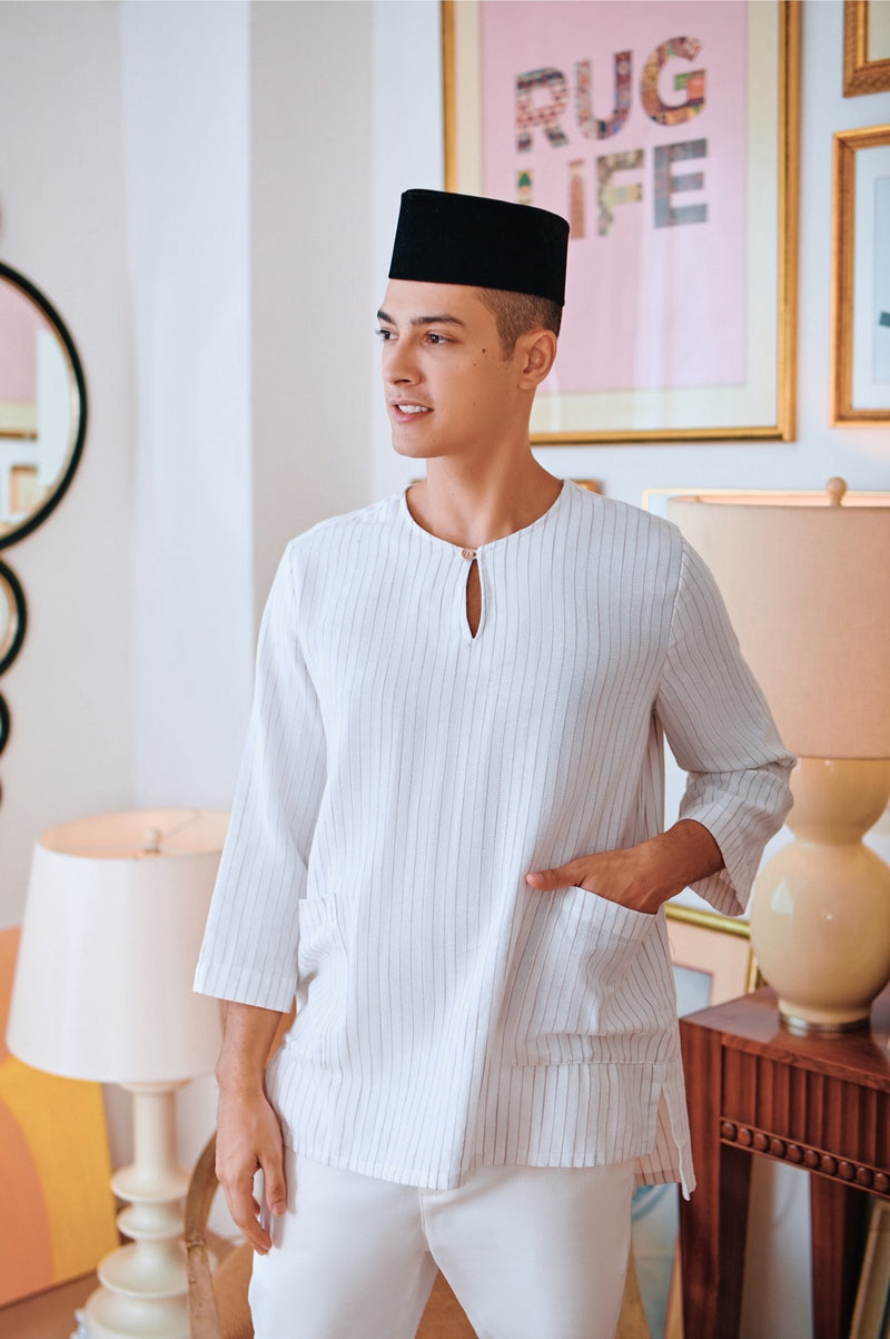 The Narik Men Pockets Kurta - Premier White