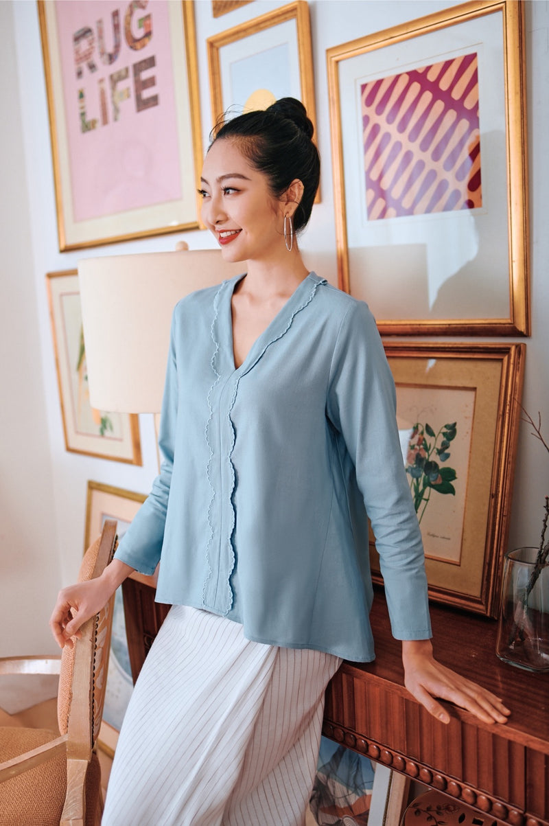 kebaya bersulam biru muda perempuan 