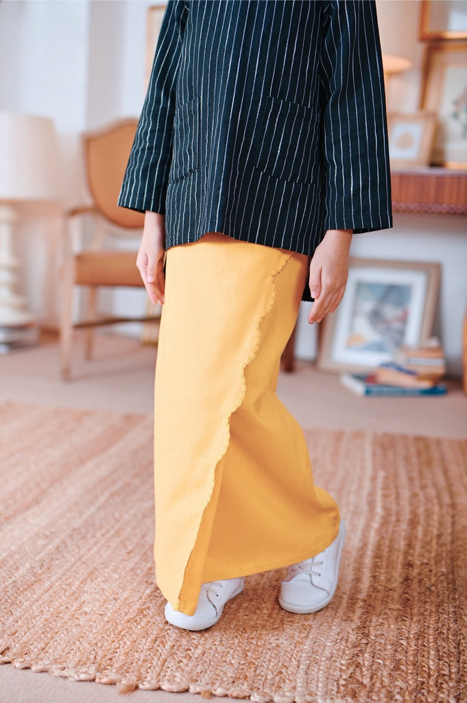 The Narik Scallop Folded Skirt - Dijon Mustard