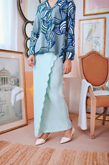 The Narik Women Scallop Folded Skirt - Tiffany Blue