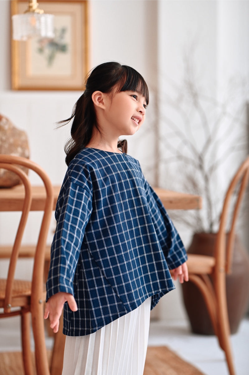 The Rehati Modest Blouse - Petang Checked