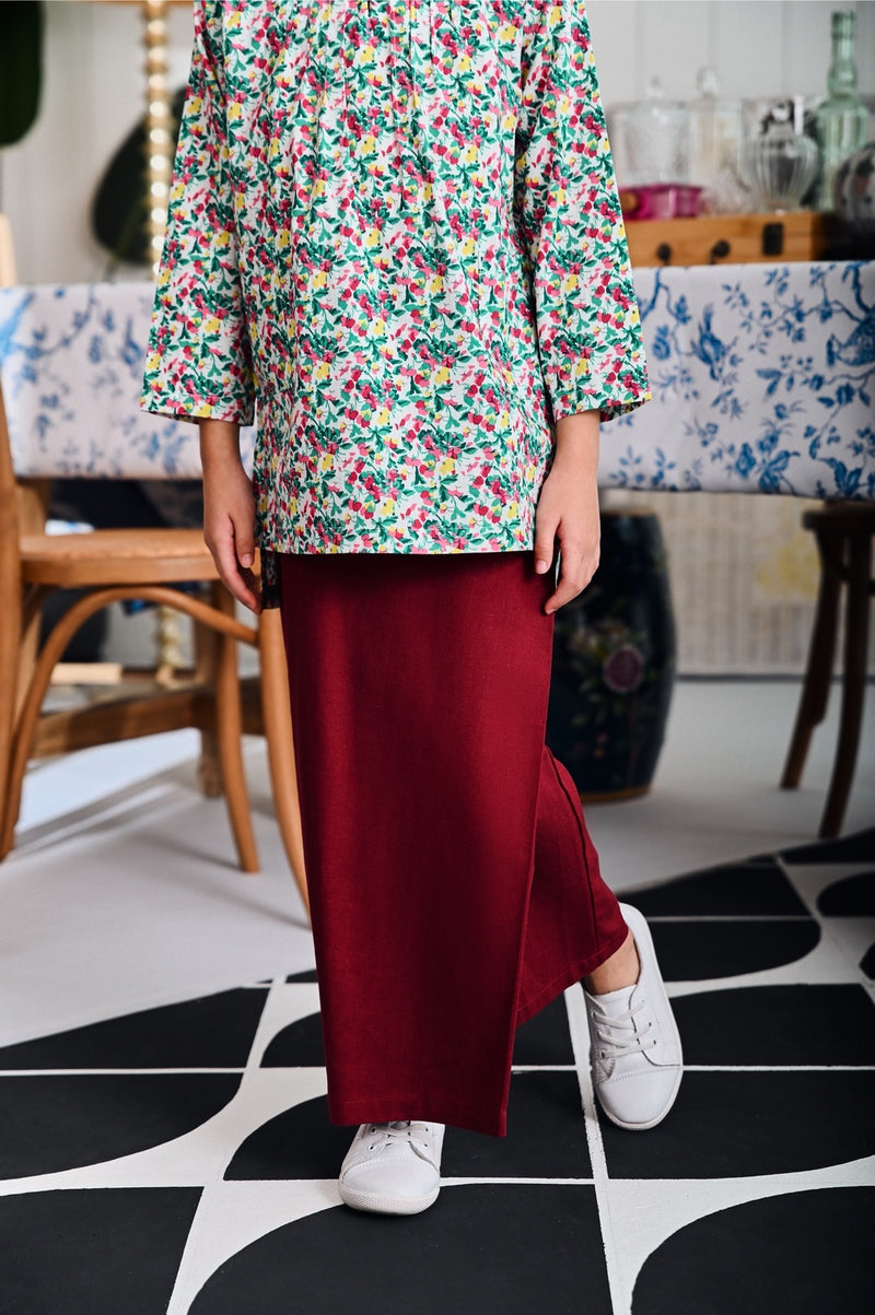 The Evergreen Folded Skirt - Maroon