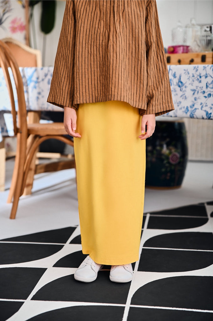 The Evergreen Folded Skirt - Mustard