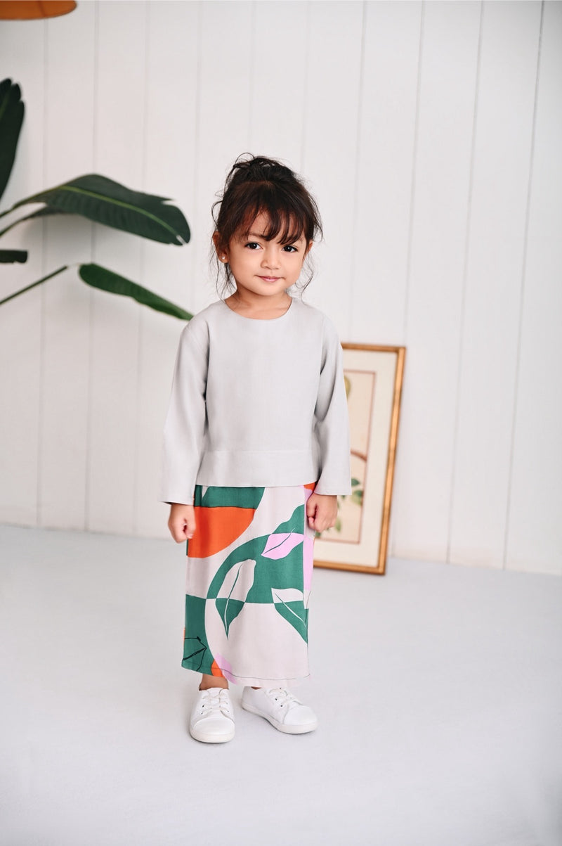 The Rehati Babies Kurung - Light Grey