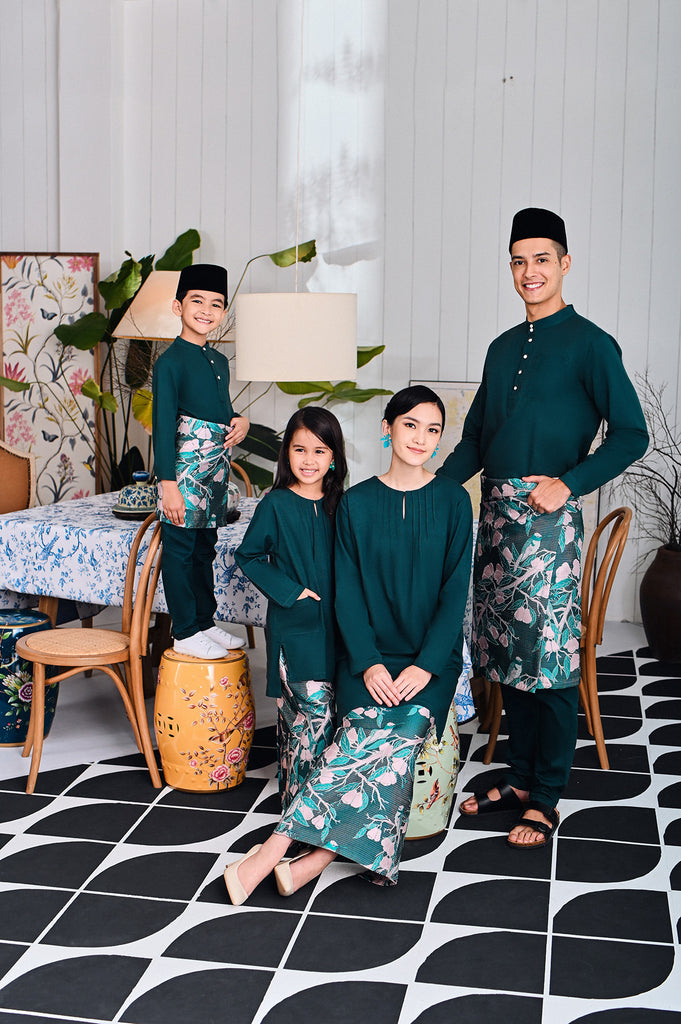 The Evergreen Baju Melayu Top - Emerald Green –