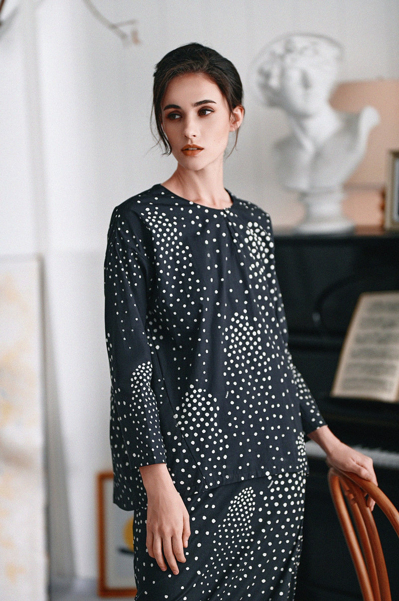 The Saat Kita Women Mulia Blouse - Wish