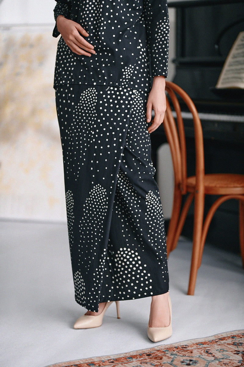 The Saat Kita Women Folded Skirt - Wish