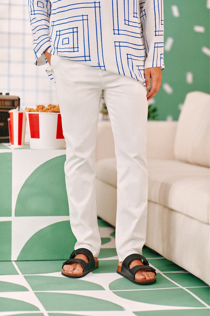 The Perfect Men Slim Fit Pants - White