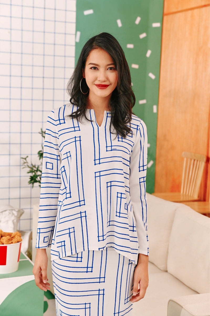 The Tabur Women Cheers Blouse - Framework