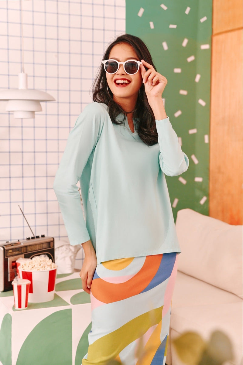 The Tabur Women Cheers Blouse - Tiffany Blue