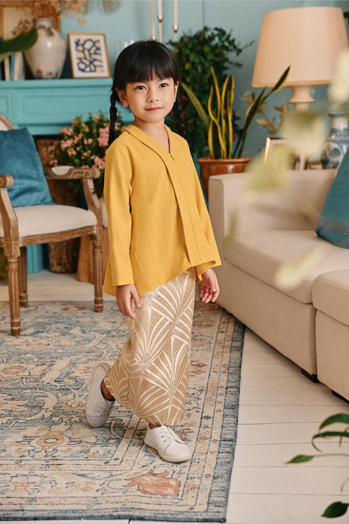 The Tanam Jacquard Skirt - Luxury Gold