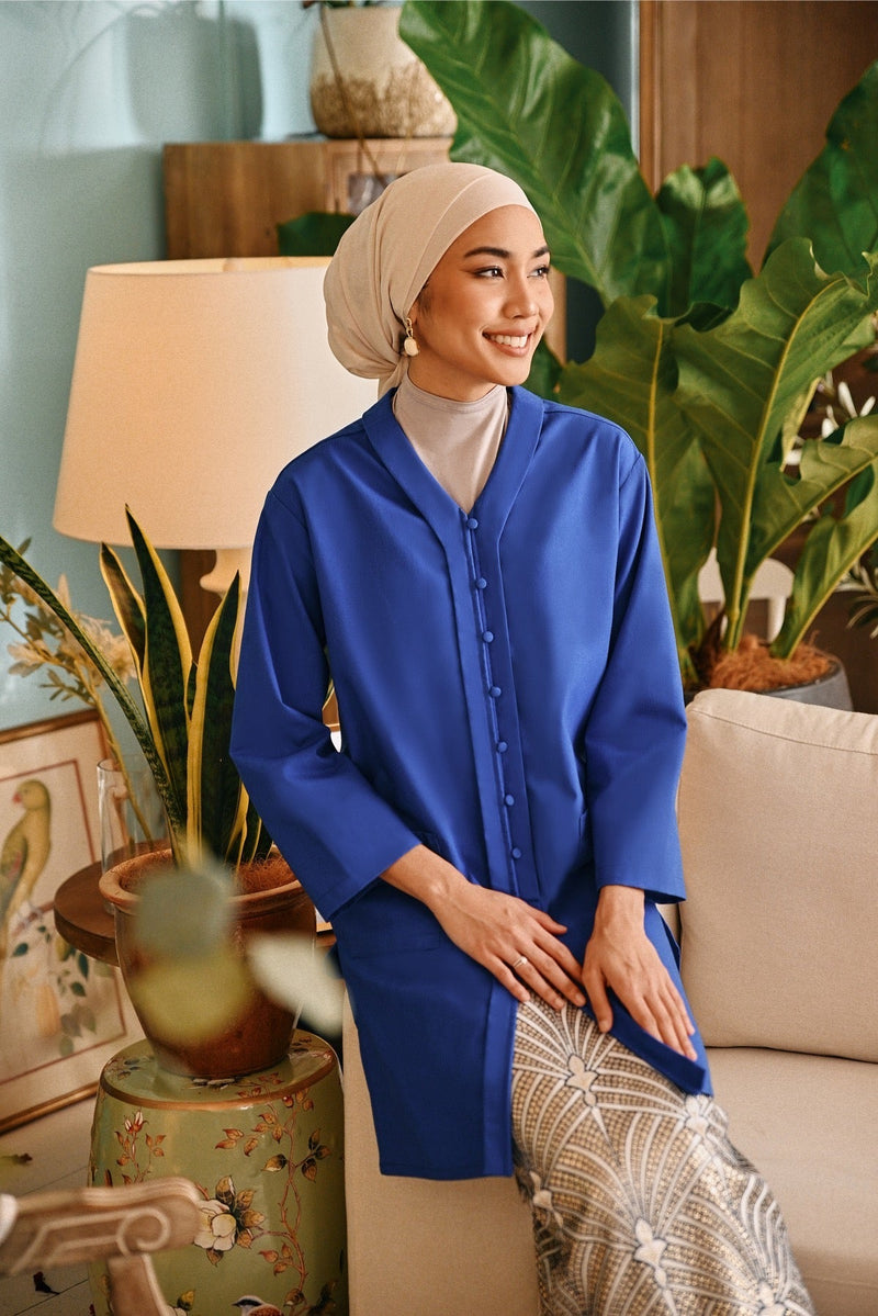 The Tanam Women Kebarung Top - Classic Blue