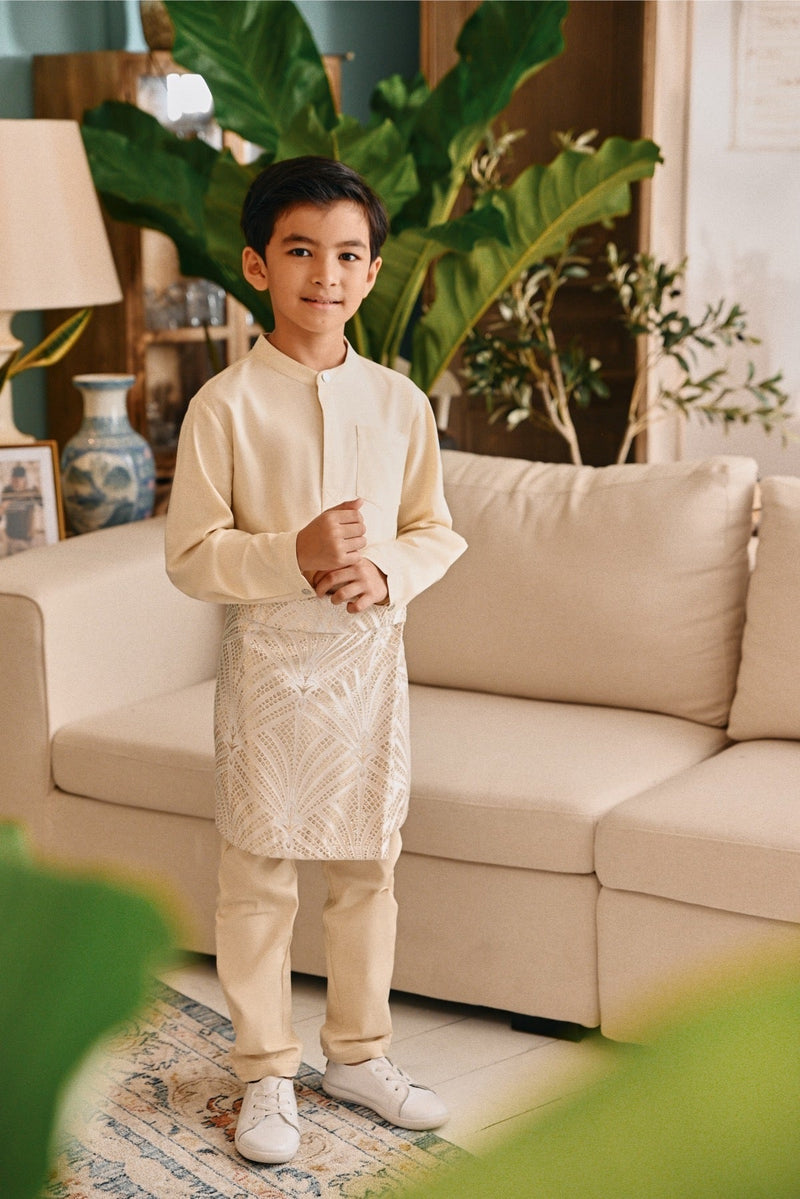 The Tanam Baju Melayu Top - Cream