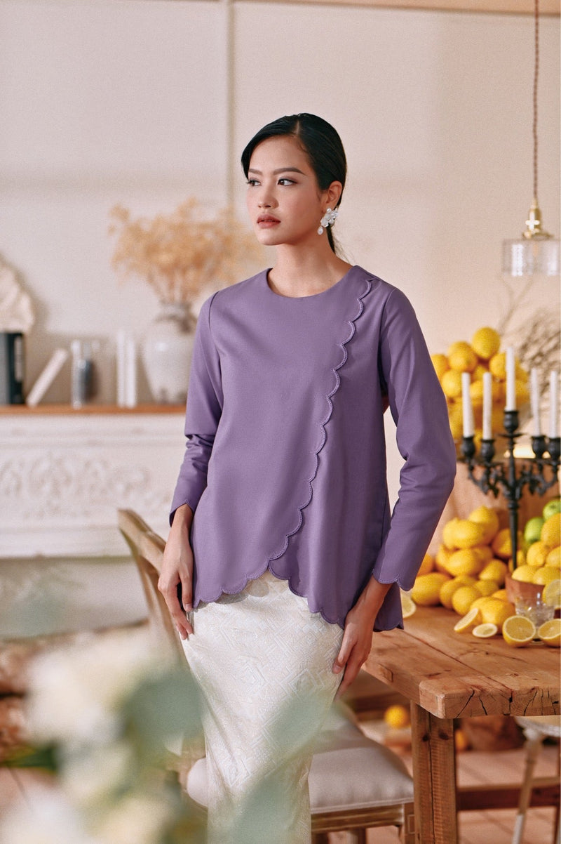 The Menuai Women Broderie Blouse - Purple
