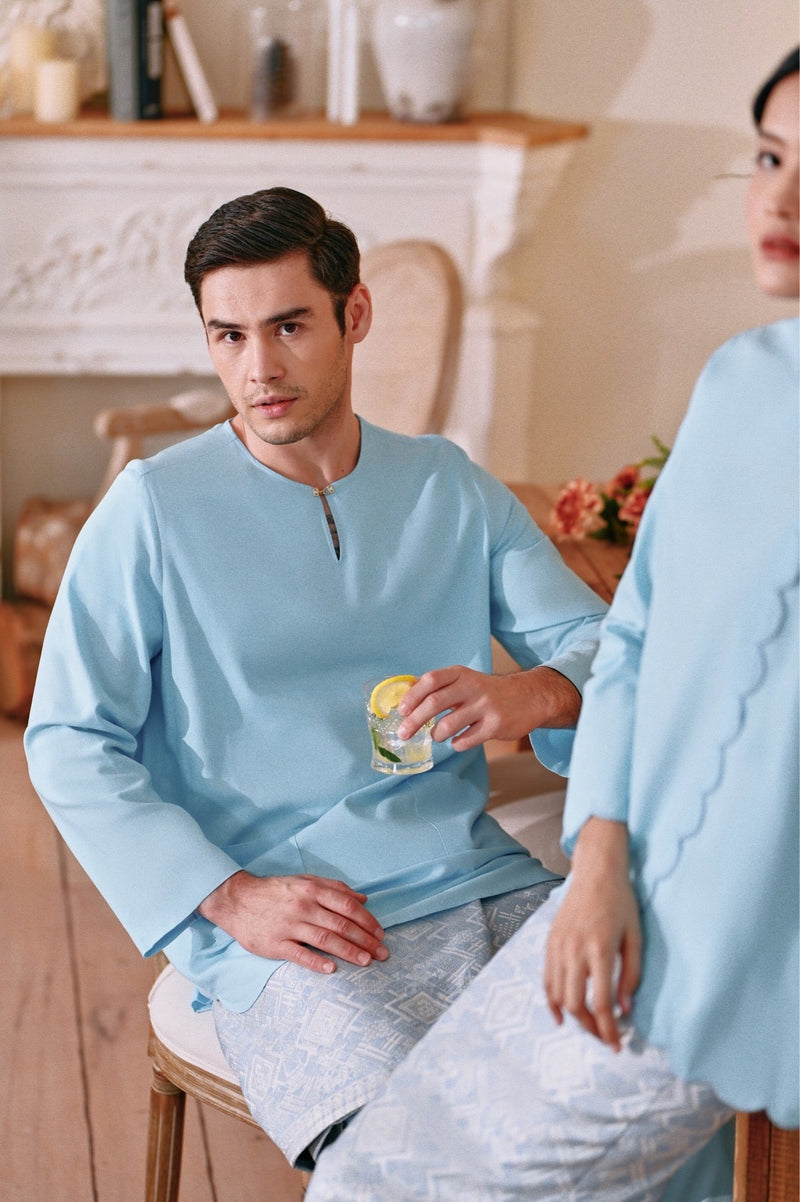 The Menuai Men Pesak Kurta - Light Blue