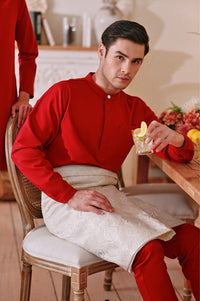 The Menuai Men Baju Melayu Top - Crimson Red