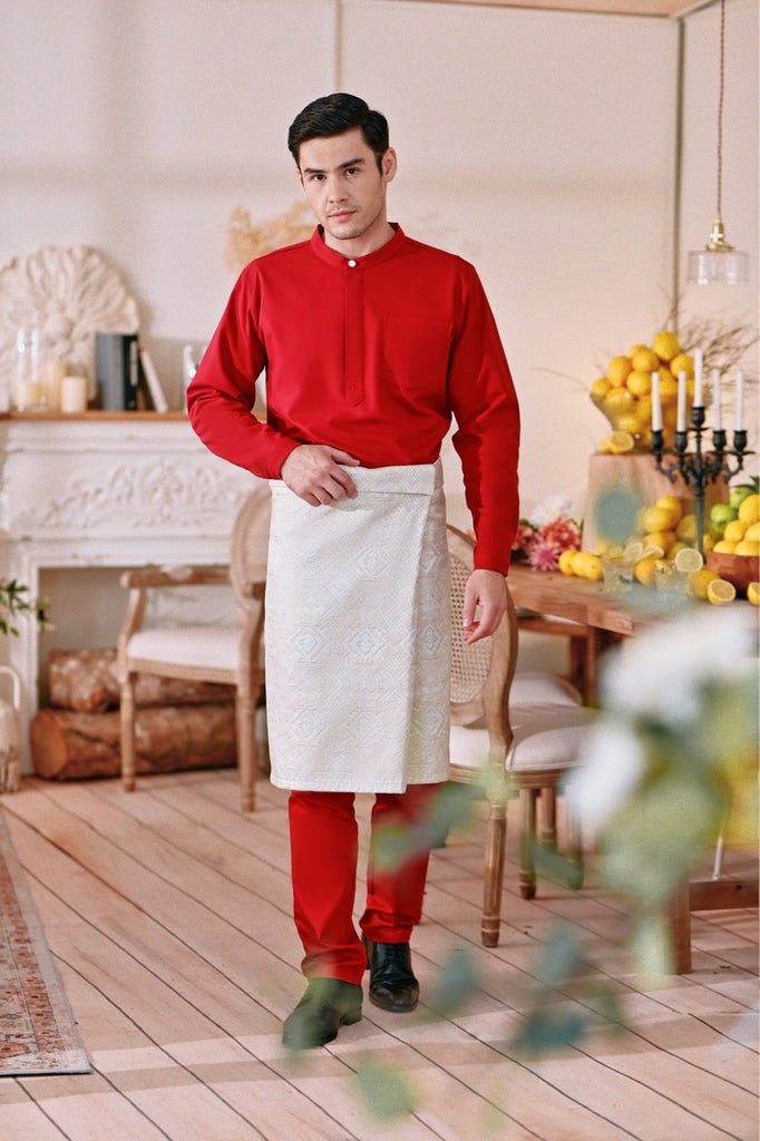 The Menuai Men Baju Melayu Top - Crimson Red