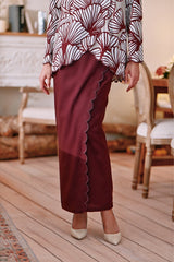 The Menuai Women Broderie Folded Skirt - Mangosteen