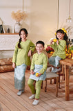 The Menuai Baju Melayu Top - Lawn Green