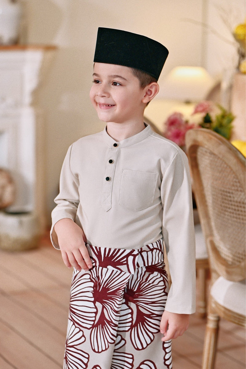 The Menuai Baju Melayu Top - Champagne