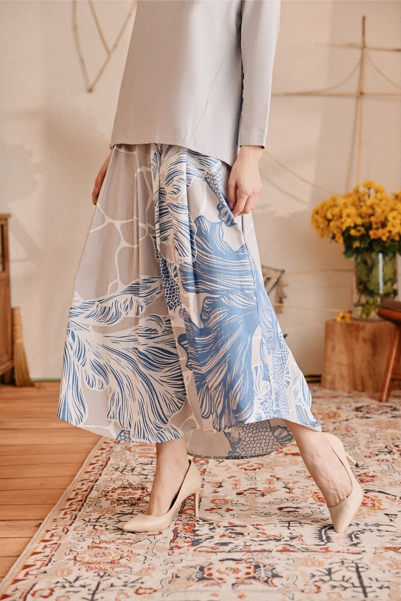 The Lembah Women Umbrella Skirt - Rivers