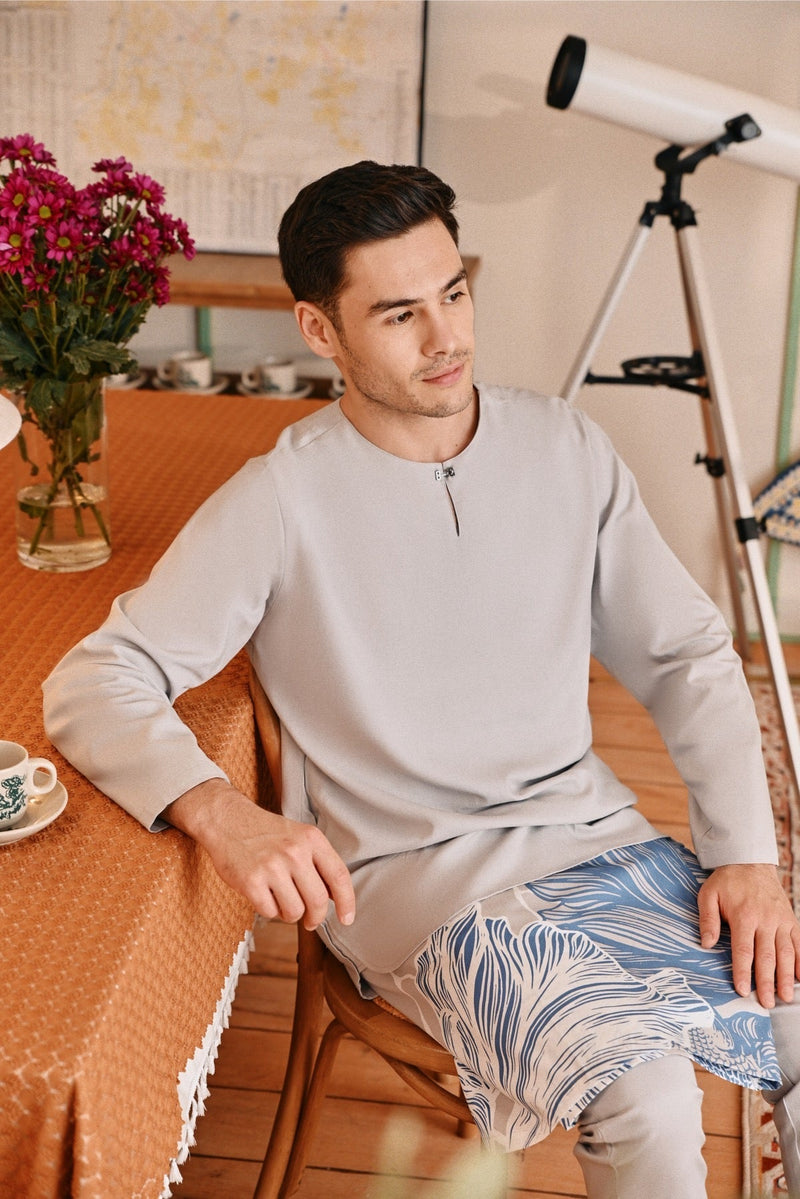 The Lembah Men Kurta - Light Grey