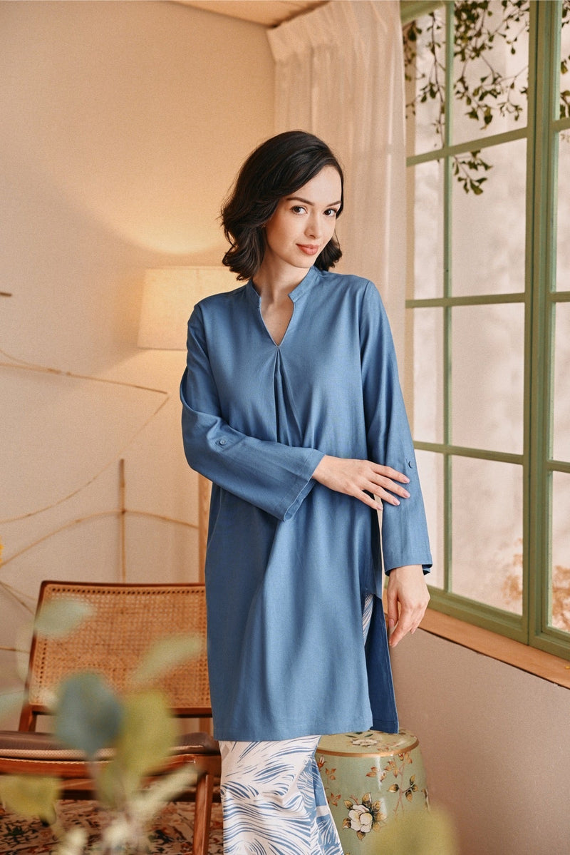 The Lembah Women Airy Kurung Top - Blue West