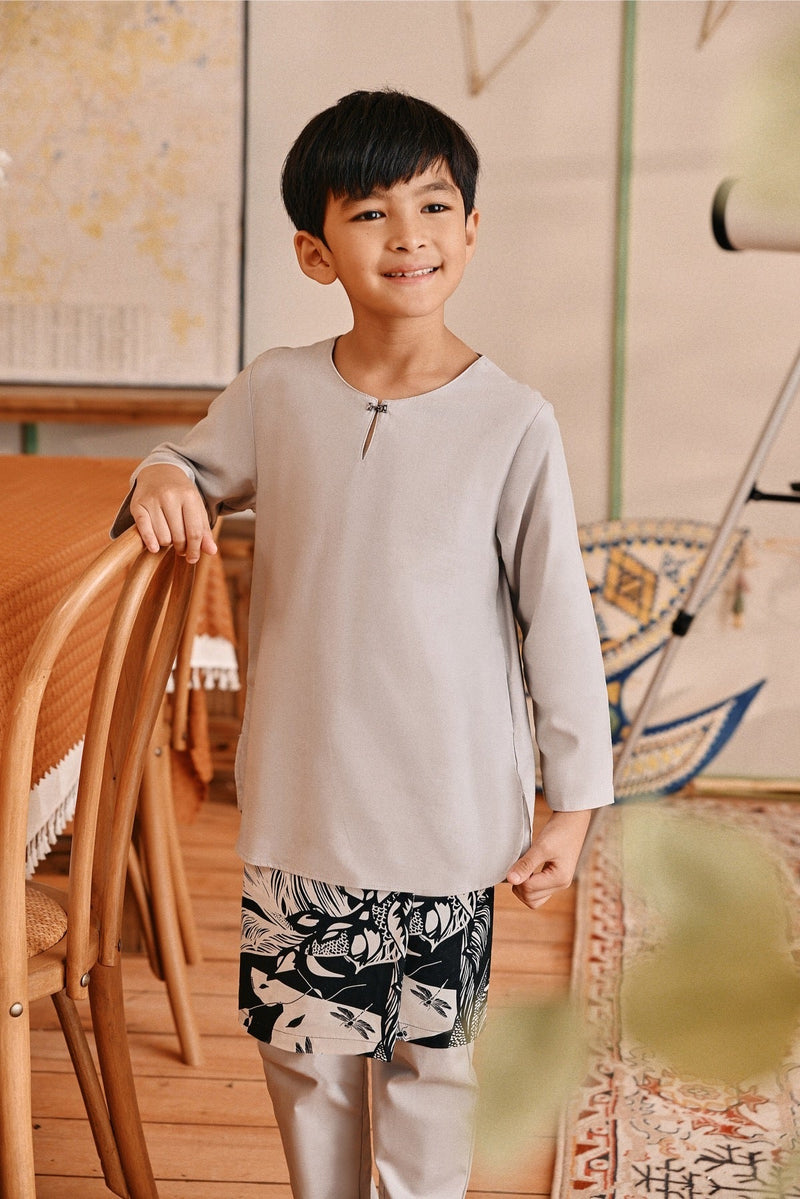 The Lembah Kurta - Light Grey