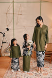 The Lembah Airy Kurung Top - Hills