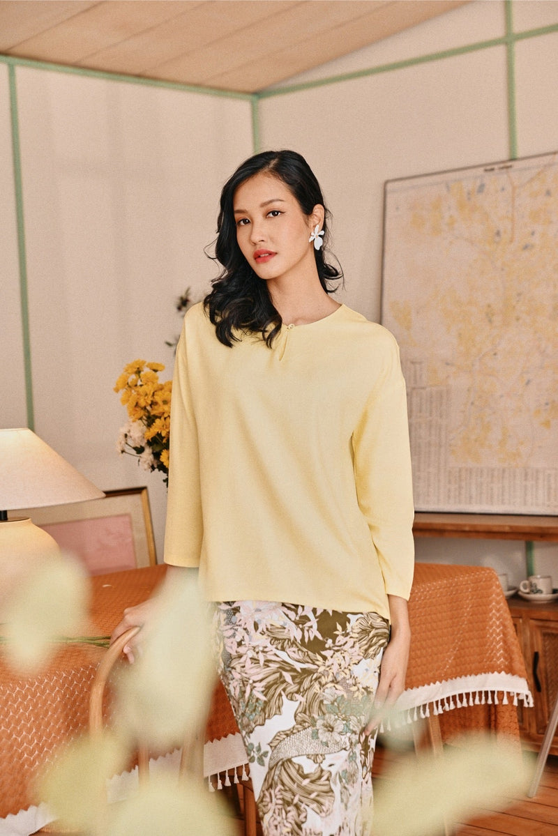 The Lembah Women Suria Blouse - Light Yellow