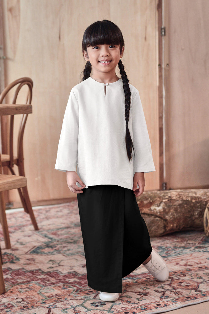 baju kurung pesak plain white