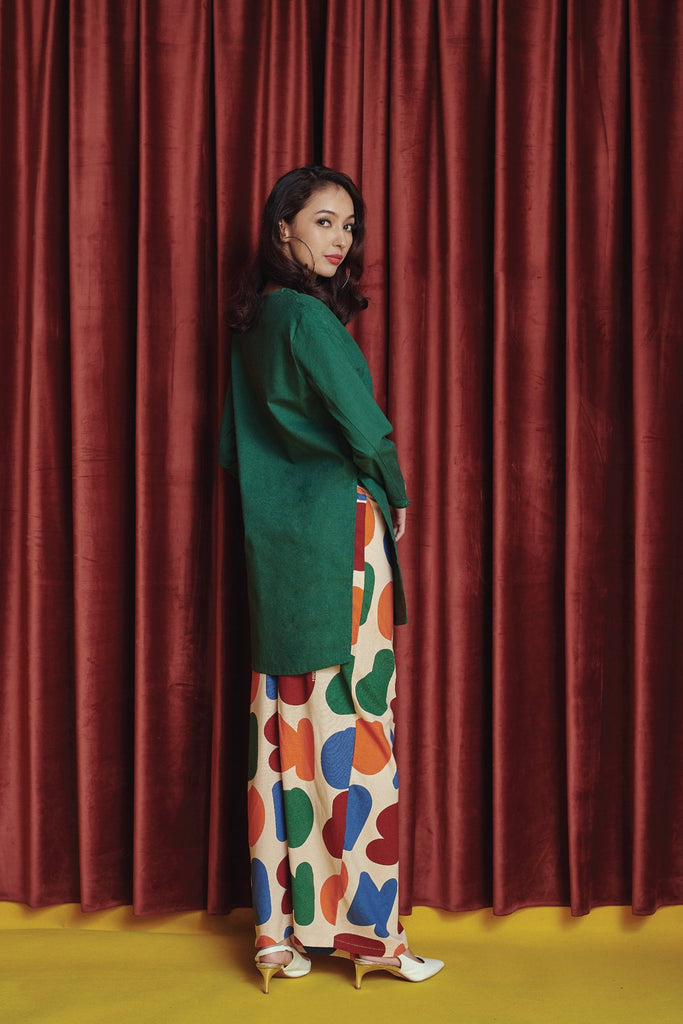 Dark Green Kurung Blouse match printed Folded skirt