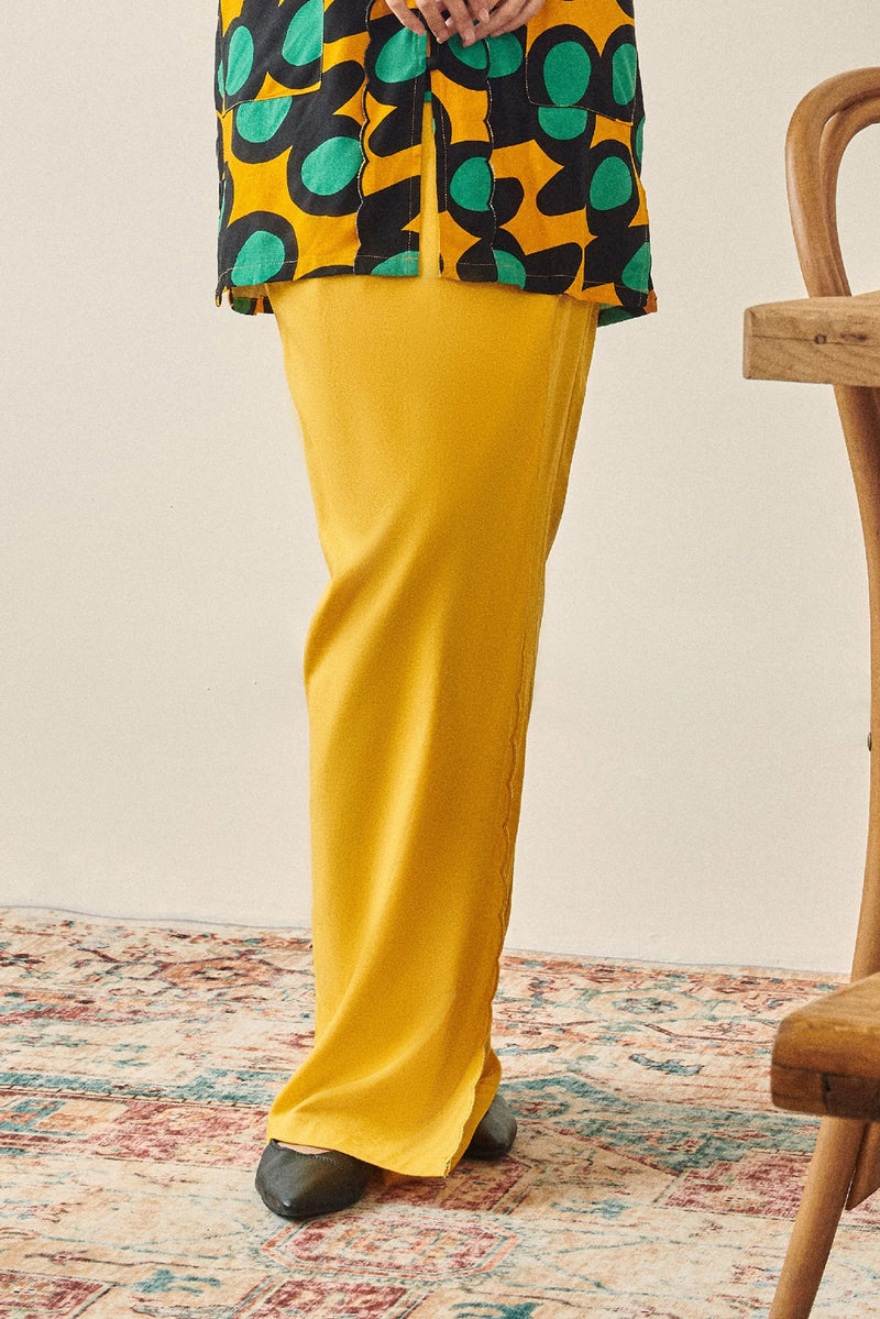 kain selisih sulam cotton kuning