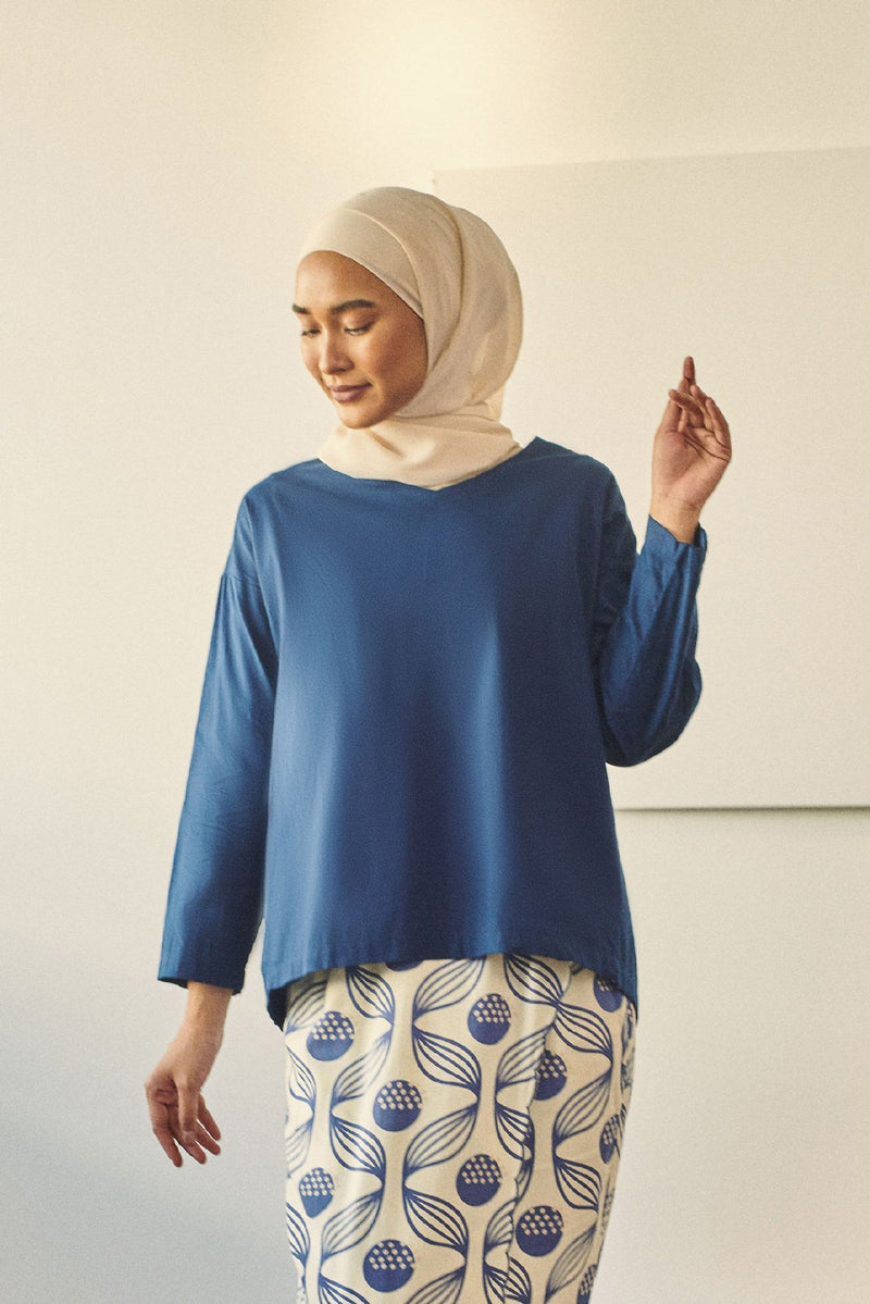 blouse cotton dewasa biru