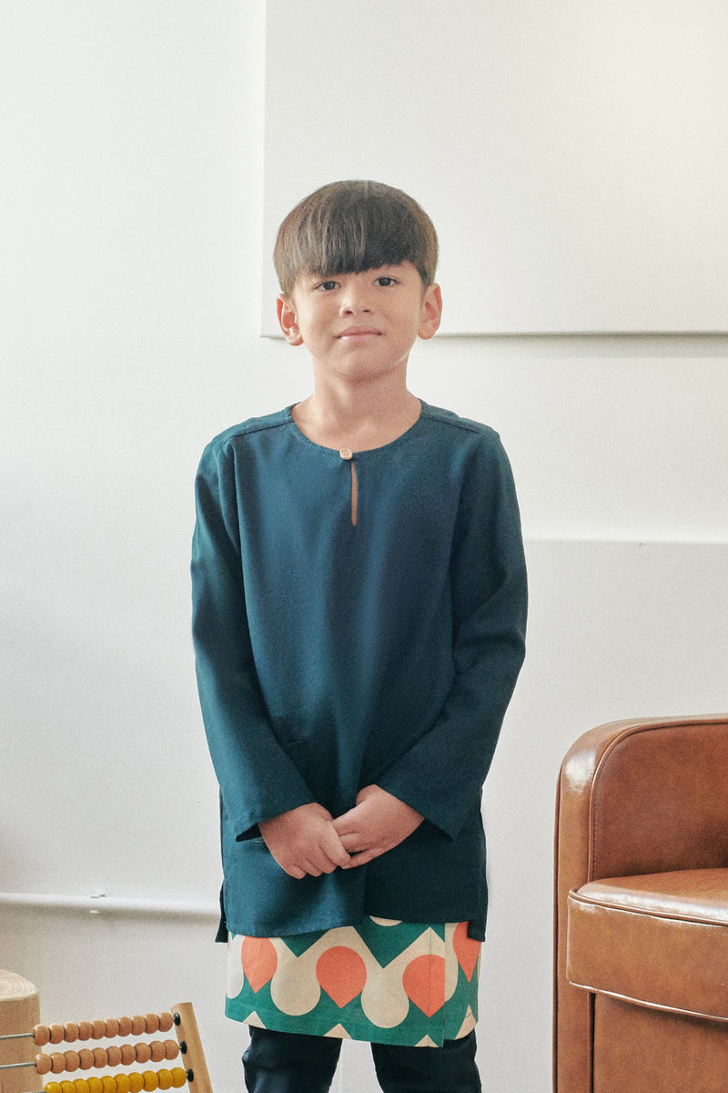 kurta teluk belanga budak